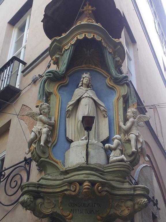 Appartamento Piazzetta La Maddalena Savona Szoba fotó