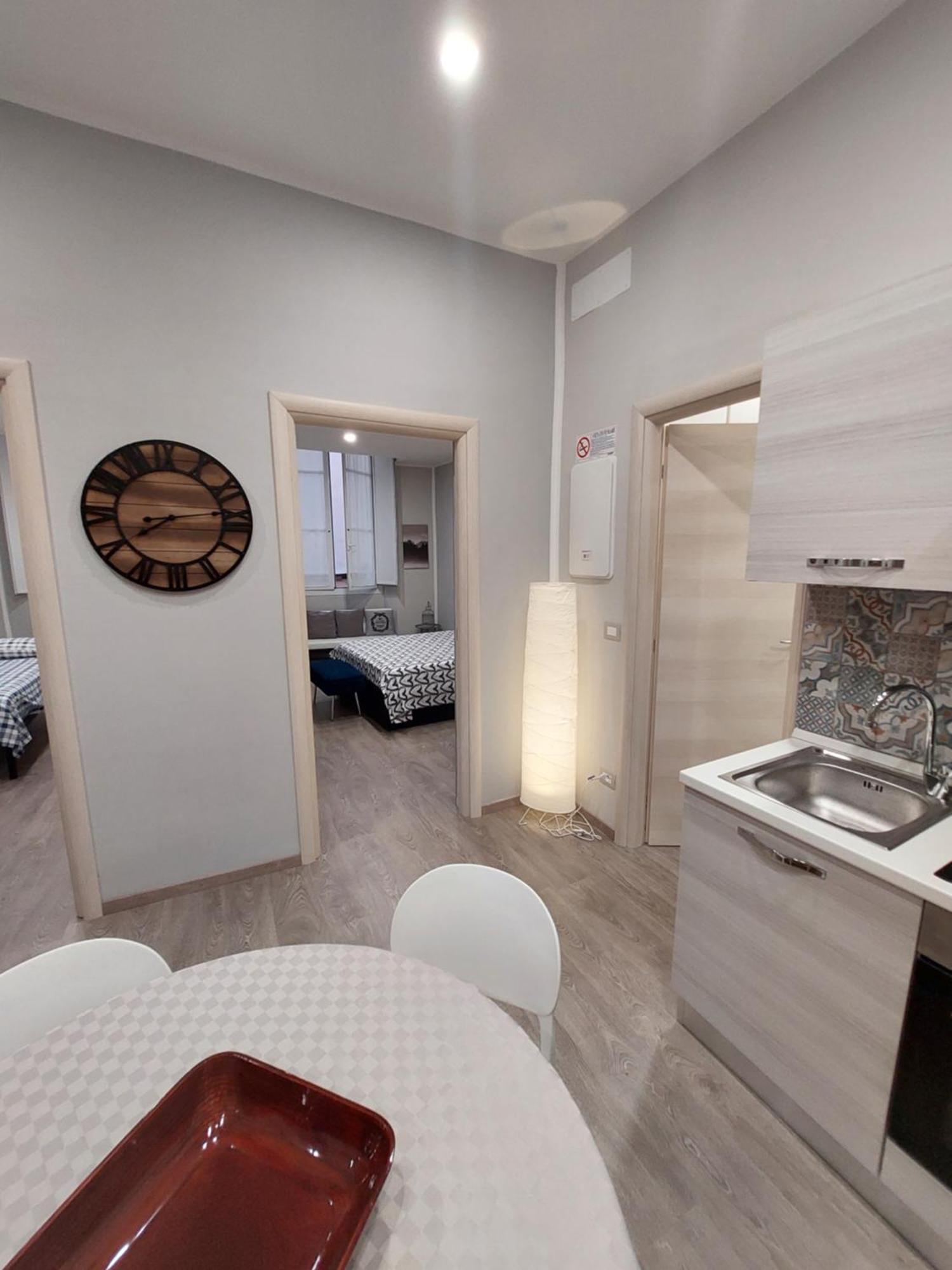 Appartamento Piazzetta La Maddalena Savona Kültér fotó