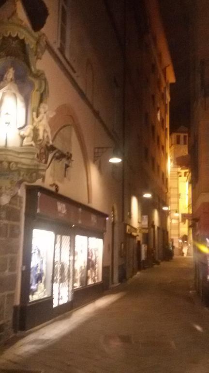 Appartamento Piazzetta La Maddalena Savona Kültér fotó